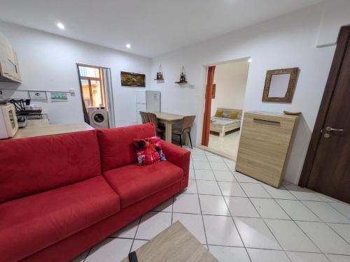 RUWTS Valletta Cosy Apartment, Валетта