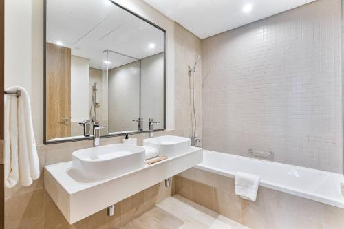 Elegant 3 BR Wasl 1 - image 11