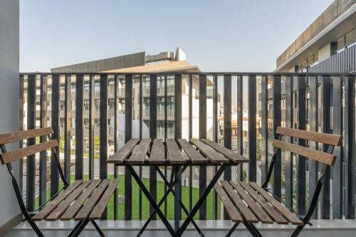 Belgravia III A - Modern Studio with Full Facilities - image 2