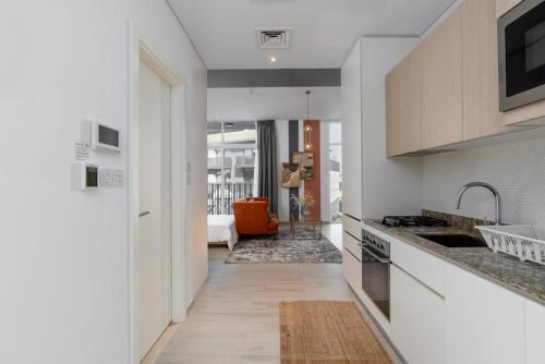 Belgravia III A - Modern Studio with Full Facilities - main image