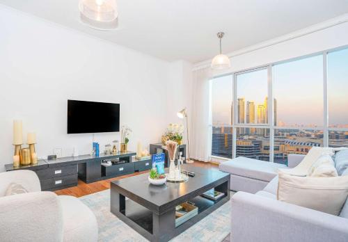 HomesGetaway-The Residences Tower 1 3BR Downtown-Emaar, Dubai