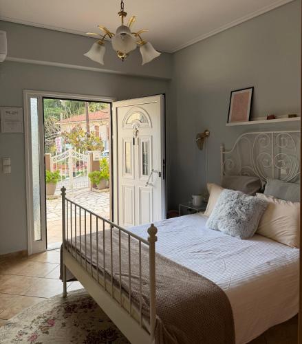 1 queen bed
