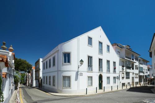 PN48 brith apartment over Cascais roof 120m2 close from beach and restaurant - image 3