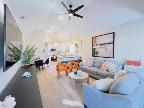3BR Beach House | Fire Pit & Bar | Steps to Beach in Long Branch (NJ)