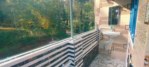 Lion Resorts, Sirumalai in Sirumalai
