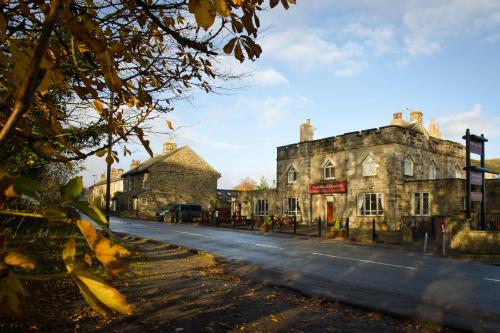 Norfolk Arms Hotel, Ringinglow 3