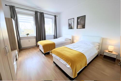 Cama, Havn Apartments in Merseburg, 2BR, TV, Wifi in Merseburg
