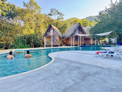Pachamaya River Hostel in Lanquin