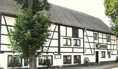 Hotel Lindenhof - Bad Lauchstädt