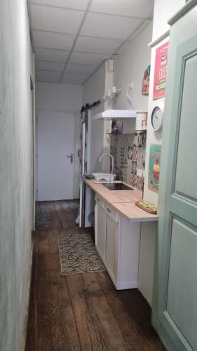 Le Nid du Facteur appartement avec clim, wifi et jardin in Hauterives