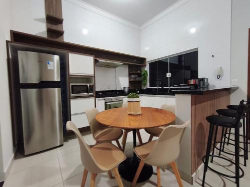 Casa Jd Florença Completa para até 10 pessoas (Casa Jd Florenca Completa para ate 10 pessoas) in 弗朗西斯科基里諾