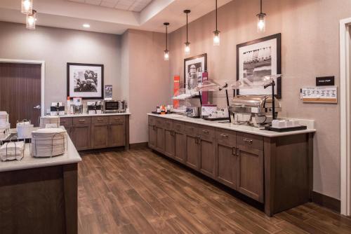 Hampton Inn Benson - image 18