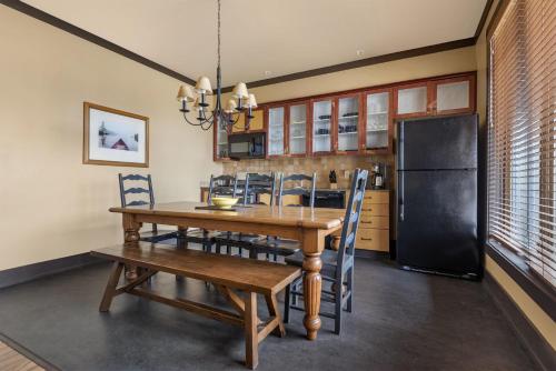 bucătărie, Embarc - Blue Mountain in The Blue Mountains (ON)