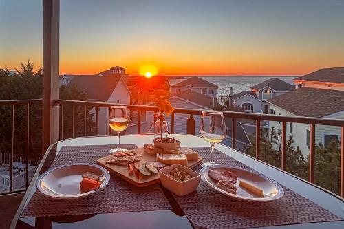 Pool, Sunset Views & Prime Setting! Ocean City Gem – khách sạn tại Midtown