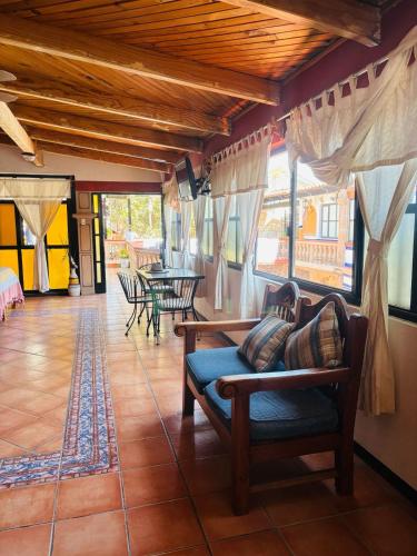 Hotel Plaza Macondo in San Felipe (Guanajuato)