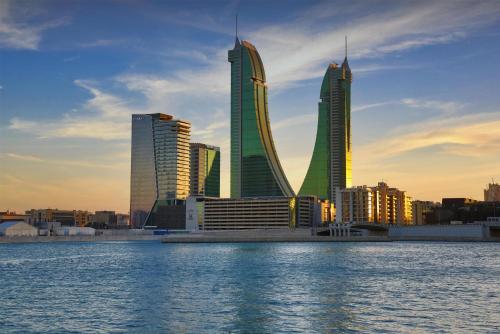 Conrad Bahrain Financial Harbour – khách sạn tại Seef