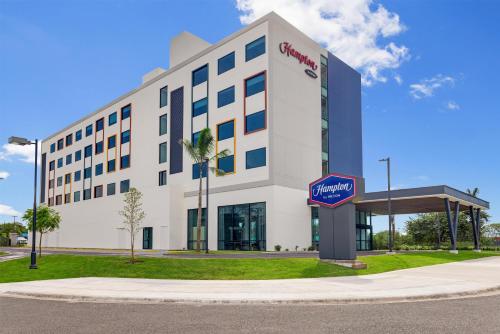 Exterior view, Hampton by Hilton Guanacaste Airport in Liberia