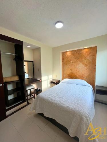 Angeles Suites & Hotel – Veracruz, CA