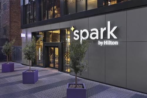 . Spark by Hilton London Romford