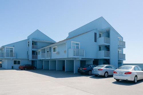 Sand Dollar Inn - image 18