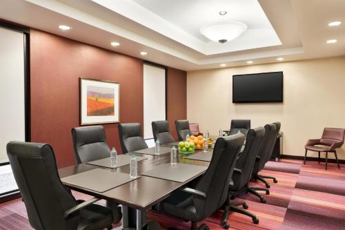 Home2 Suites by Hilton Salt Lake City/Layton - image 36