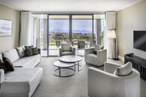 3 bedrooms, 3 beds