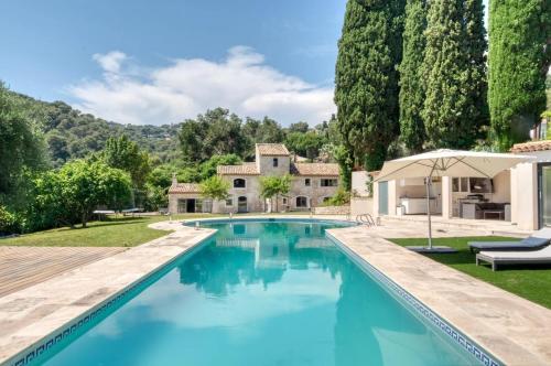 Mas Savoia 1590, Piscine, Salle de Sport & Histoire à Saint-Paul-de-Vence