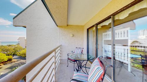 2516 Villamare - image 2