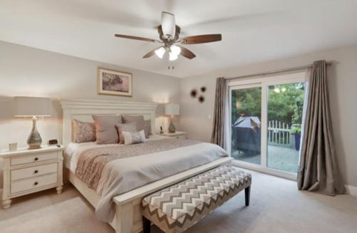 679 Queens Grant - image 4