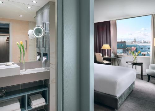 Hilton Prague Old Town, Прага (фото 4)
