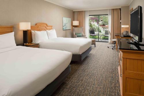 DoubleTree by Hilton Sonoma Wine Country - image 29