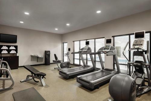 Hilton Garden Inn South Bend - image 19