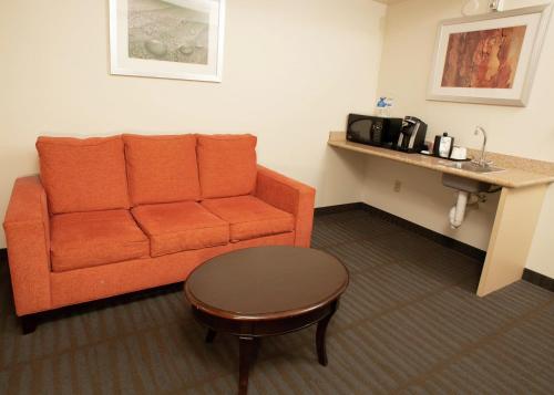 Hilton Garden Inn Springfield IL - image 29