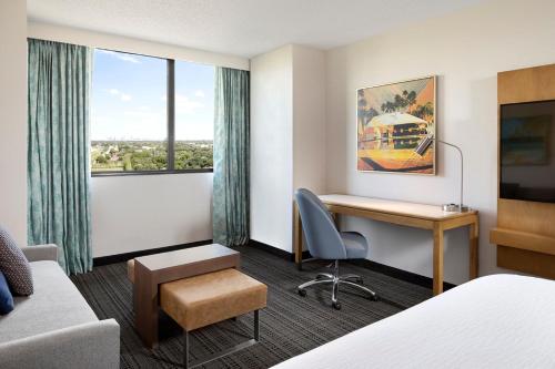 Embassy Suites by Hilton Tampa Airport Westshore in Tampa, USA
