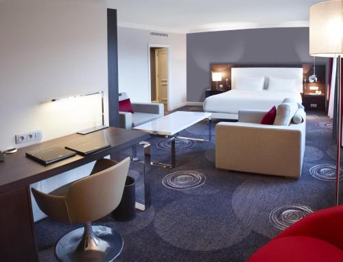 room detail thumbnail 0