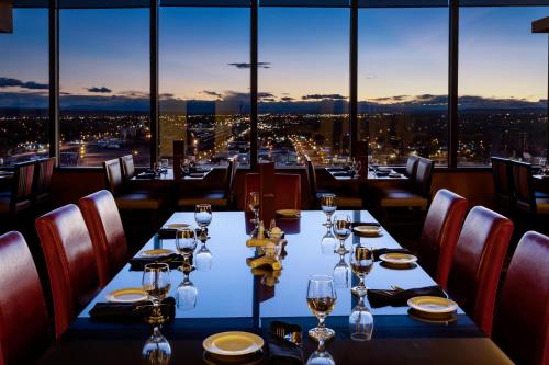 Étterem, DoubleTree by Hilton Billings in Billings Városközpont