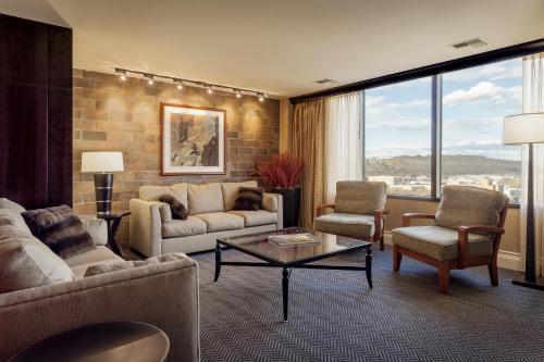 Doubletree By Hilton Billings - image 11