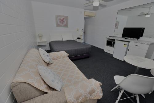 1 double bed