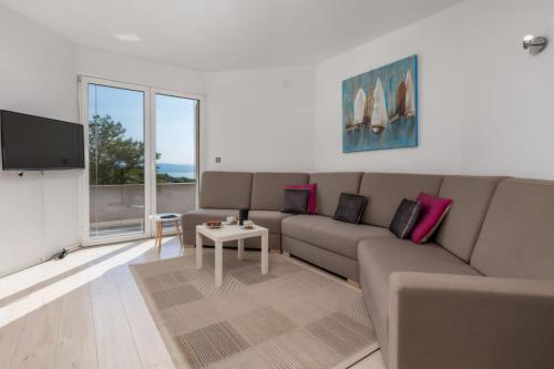 Family friendly house with a swimming pool Icici Opatija - 25227 - image 2