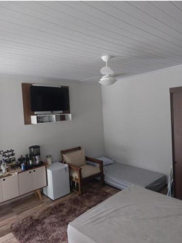 設施, Sítio da Laura (Sitio da Laura) in 帕迪杜阿爾菲雷斯