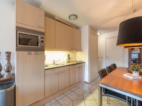 厨房, Wijde Blick 210 apartment with large balcony in 卡兰茨奥赫