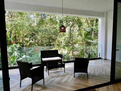 NEW! La veleta 2BR, pool, jacuzzi & gym