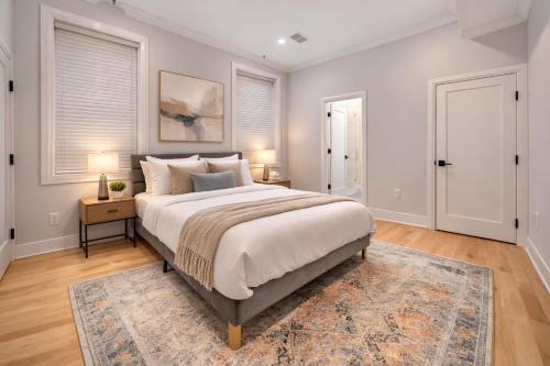 Modern Luxury 3BR 2BA 10 minutes to NYC in Weehawken