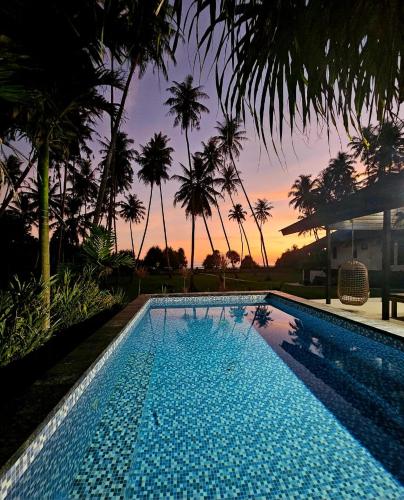 Kert, 225 négyzetméteres, 3 hálószobás Ház 3 fürdőszobával Busung Indah területén (Island Time Beach House Simeulue ) in Busung Indah