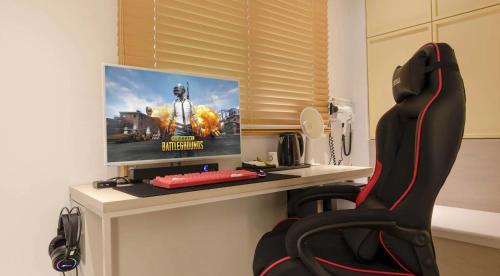 room detail thumbnail 2