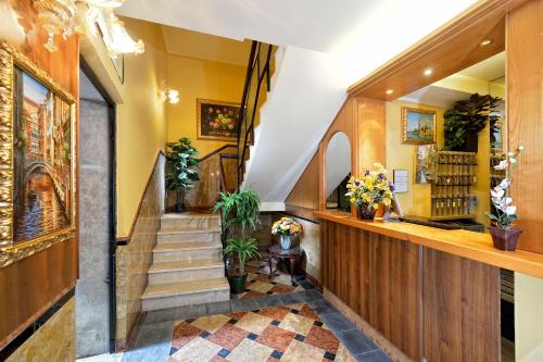 Hotel Città Di Milano - image 9