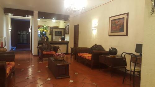 Hotel Maela - image 2