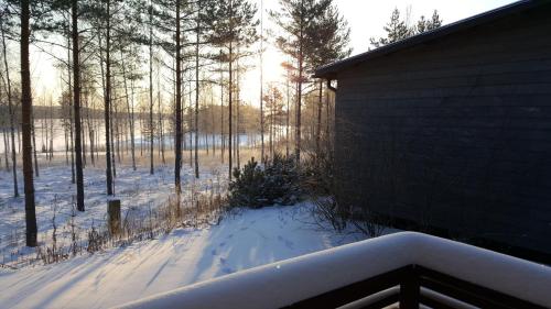 Kuoreksenniemi Villas & Lakehouse