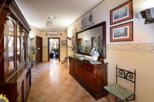 Pinto-Storey Hotel, Neapol (zdjęcie 9)
