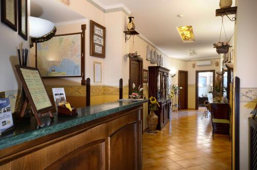 Pinto-Storey Hotel, Neapol (zdjęcie 8)